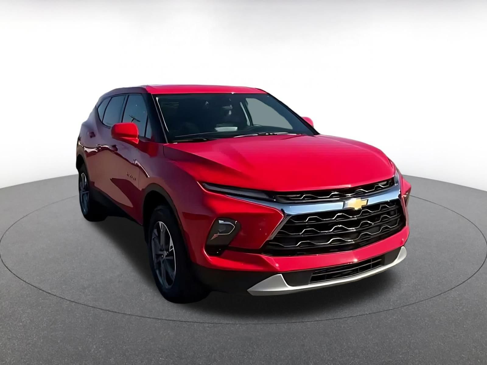 Thumbnail: 2026 Chevrolet Blazer - 3