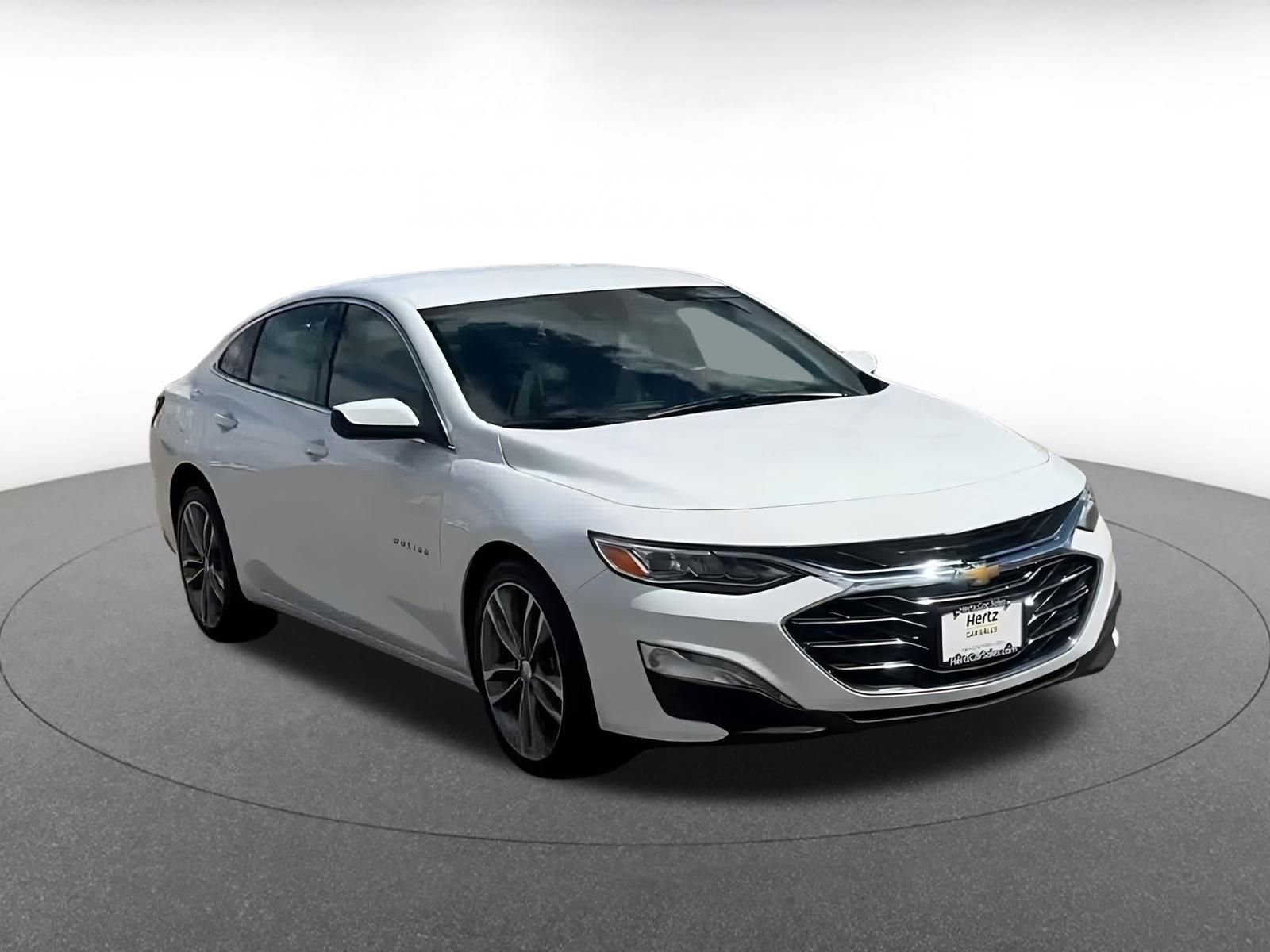 Thumbnail: 2024 Chevrolet Malibu - 3