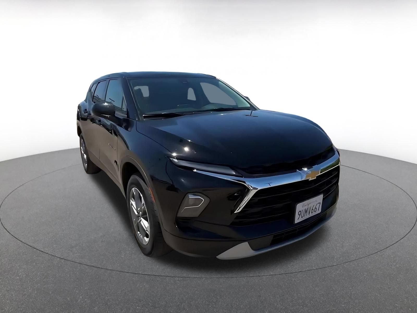 Thumbnail: 2026 Chevrolet Blazer - 3