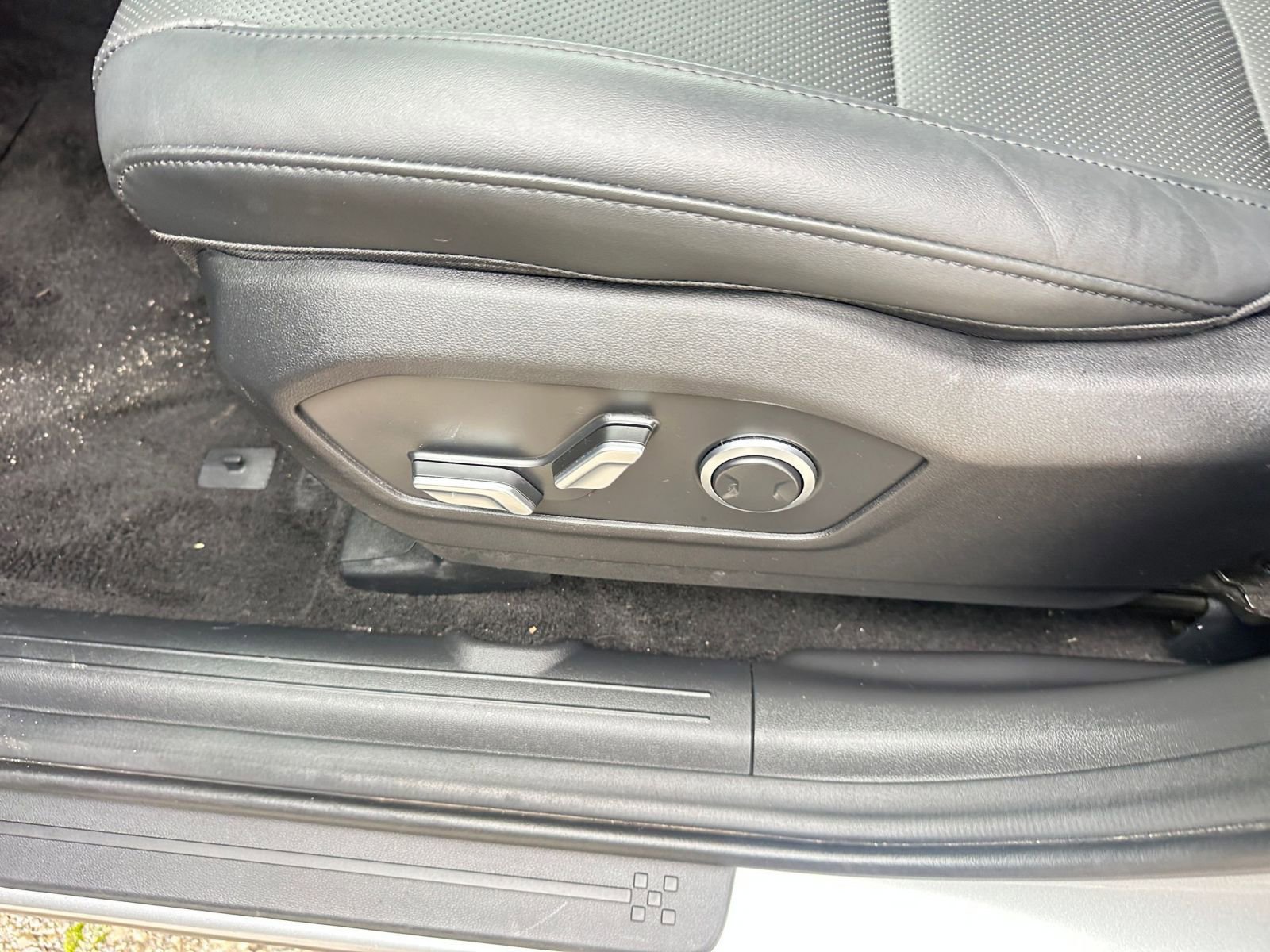 Thumbnail: 2025 Hyundai Santa Fe - 25