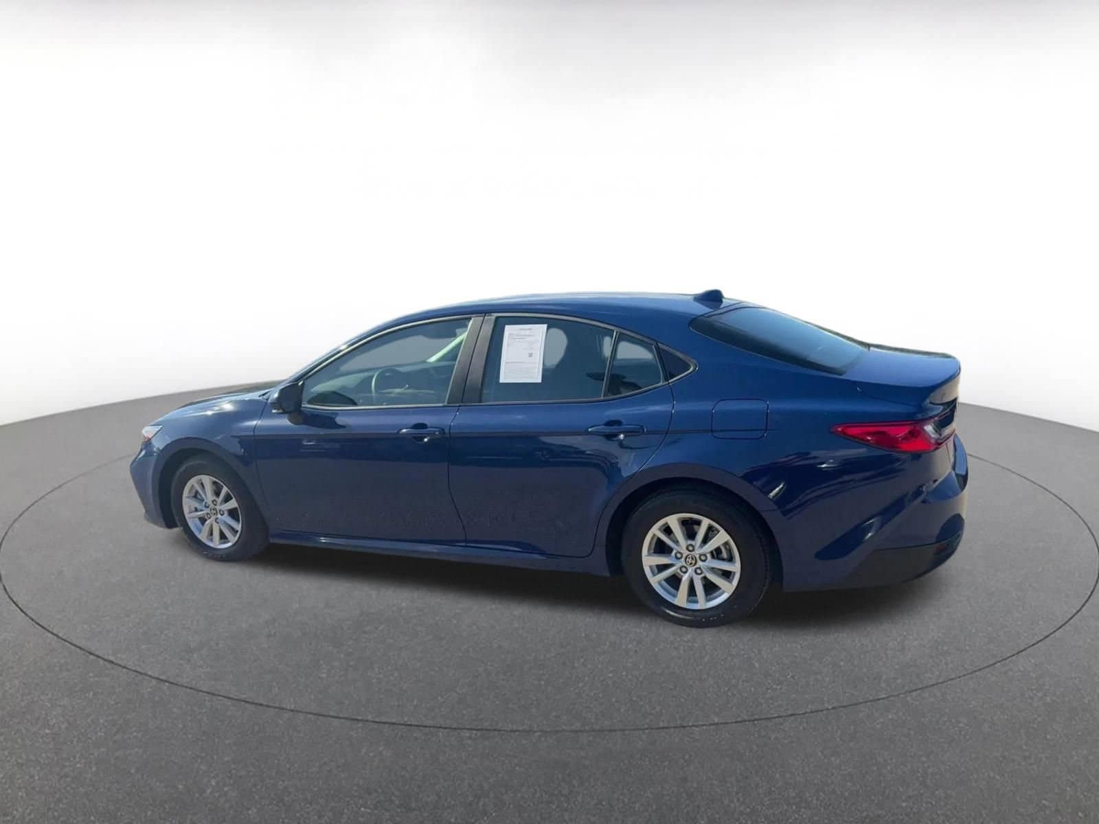 Thumbnail: 2025 Toyota Camry - 10