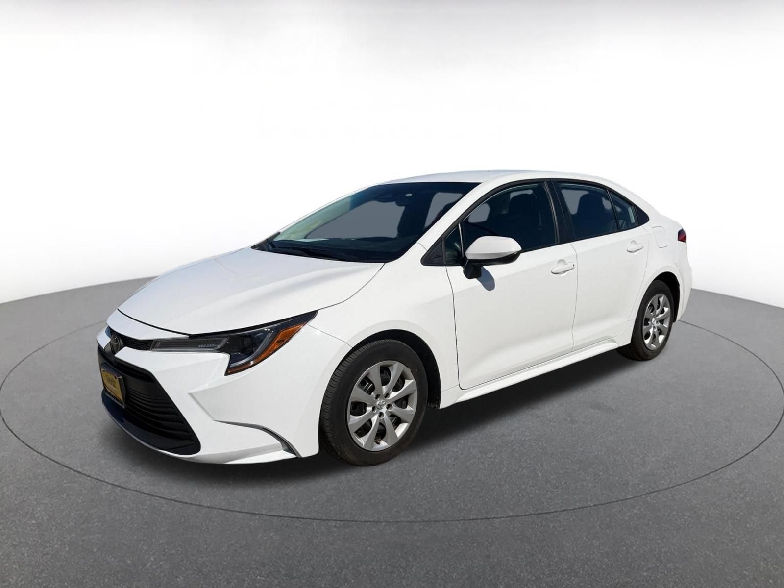 Thumbnail: 2025 Toyota Corolla - 4