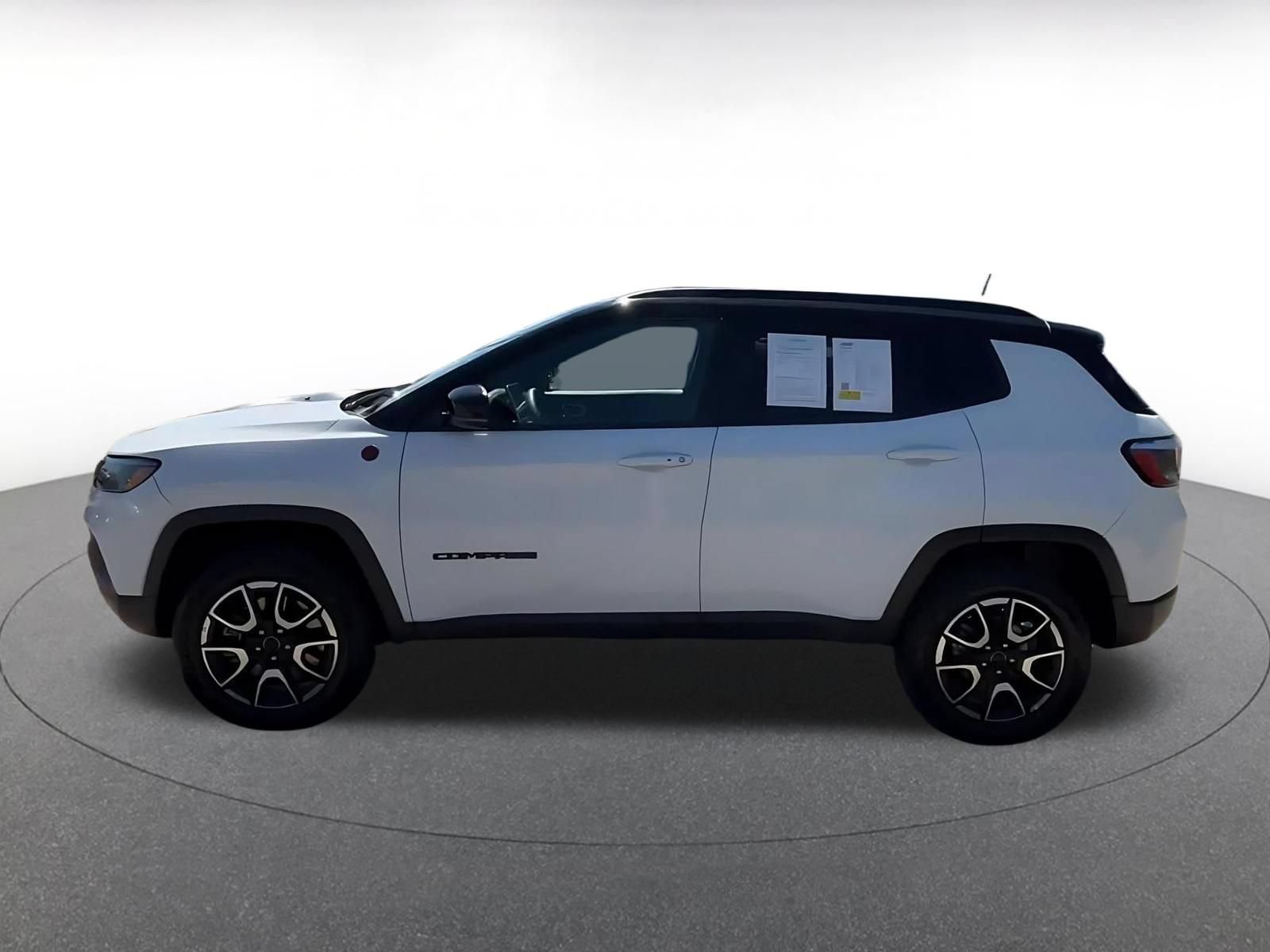 Thumbnail: 2025 Jeep Compass - 8
