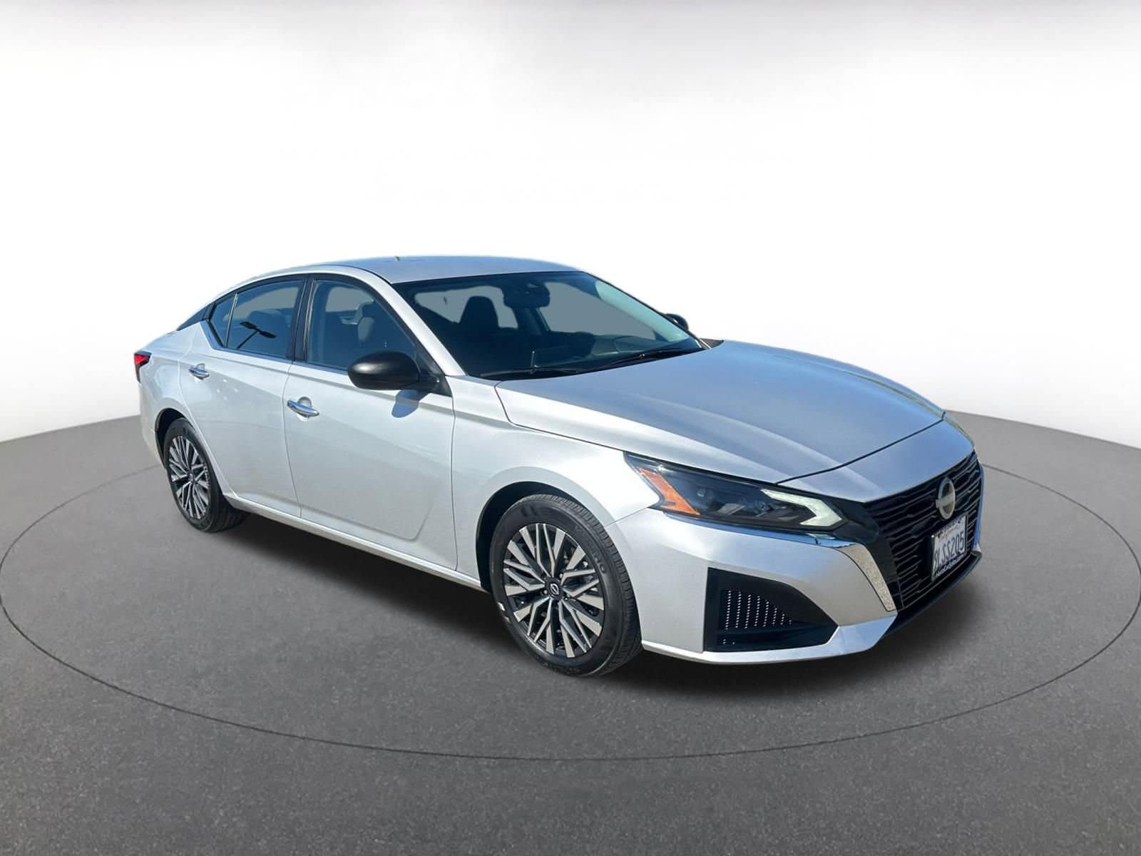 2024 Nissan Altima SV