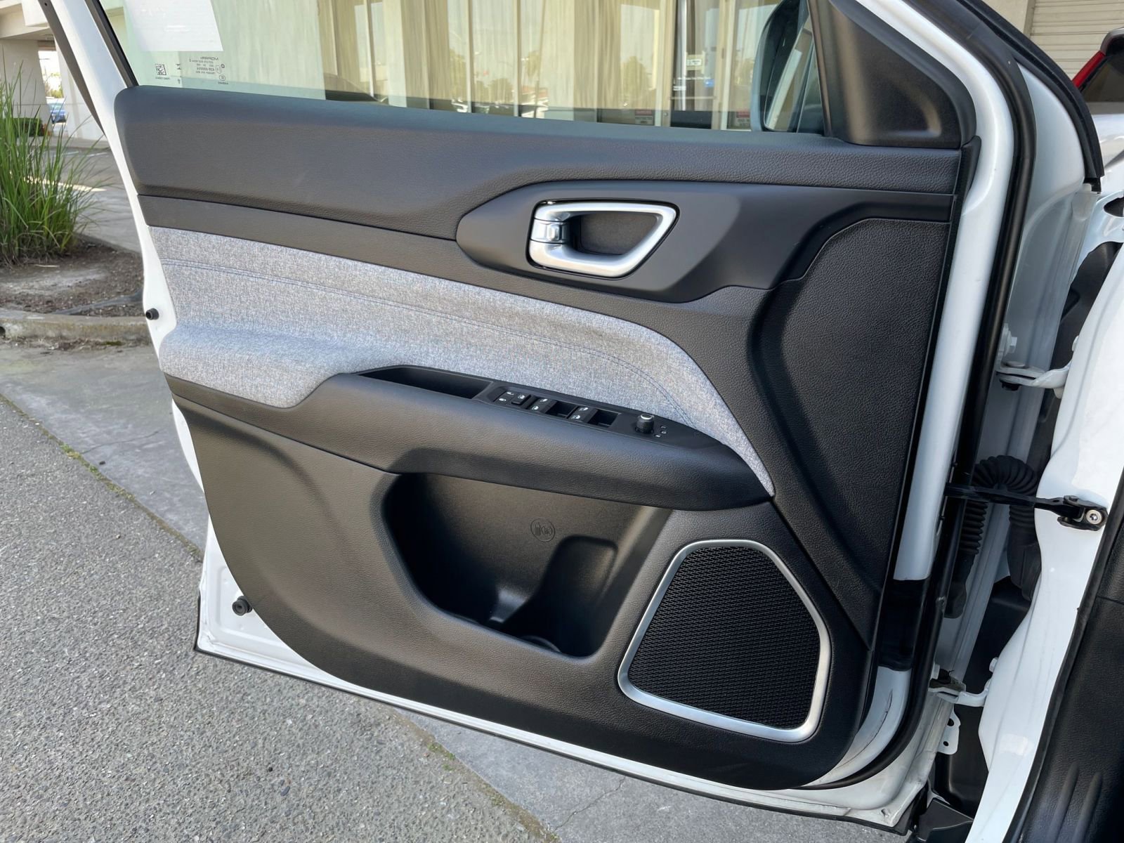 Thumbnail: 2025 Jeep Compass - 18