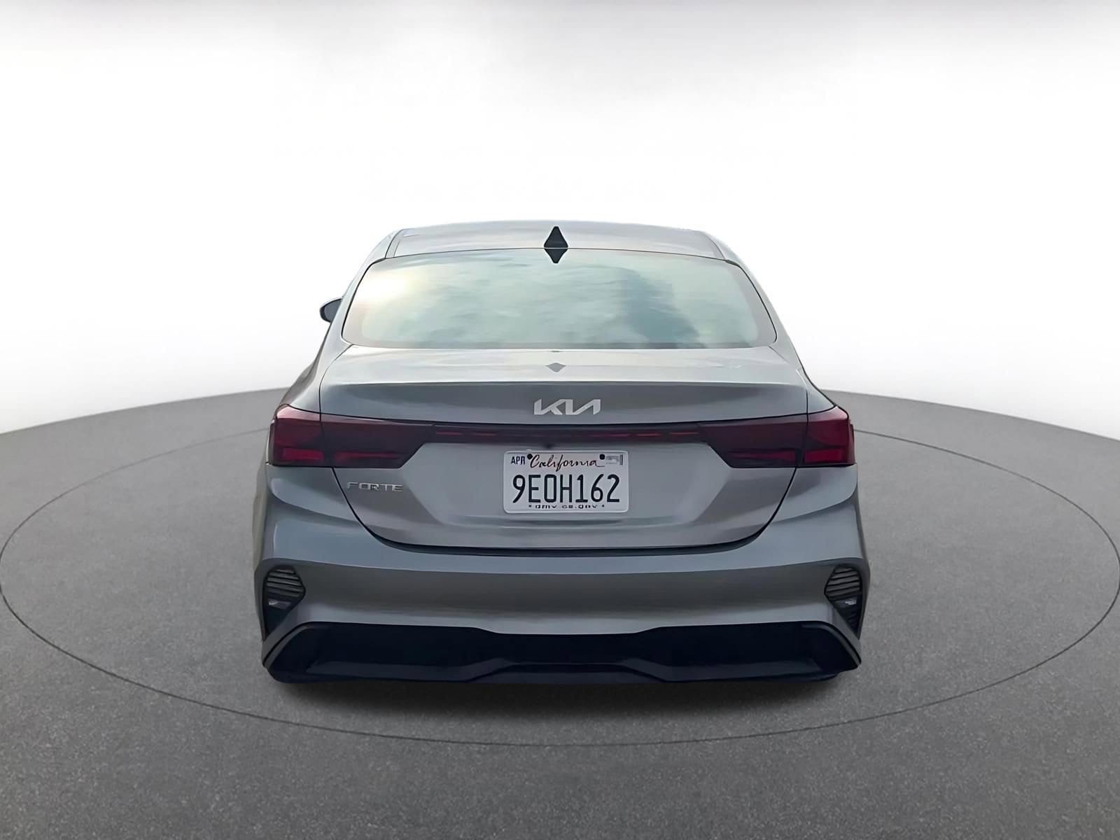 Thumbnail: 2023 Kia Forte - 12