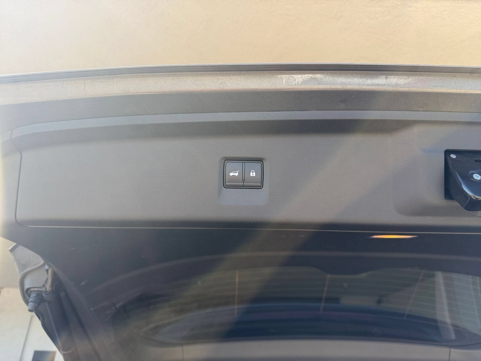 Thumbnail: 2026 INFINITI QX60 - 23