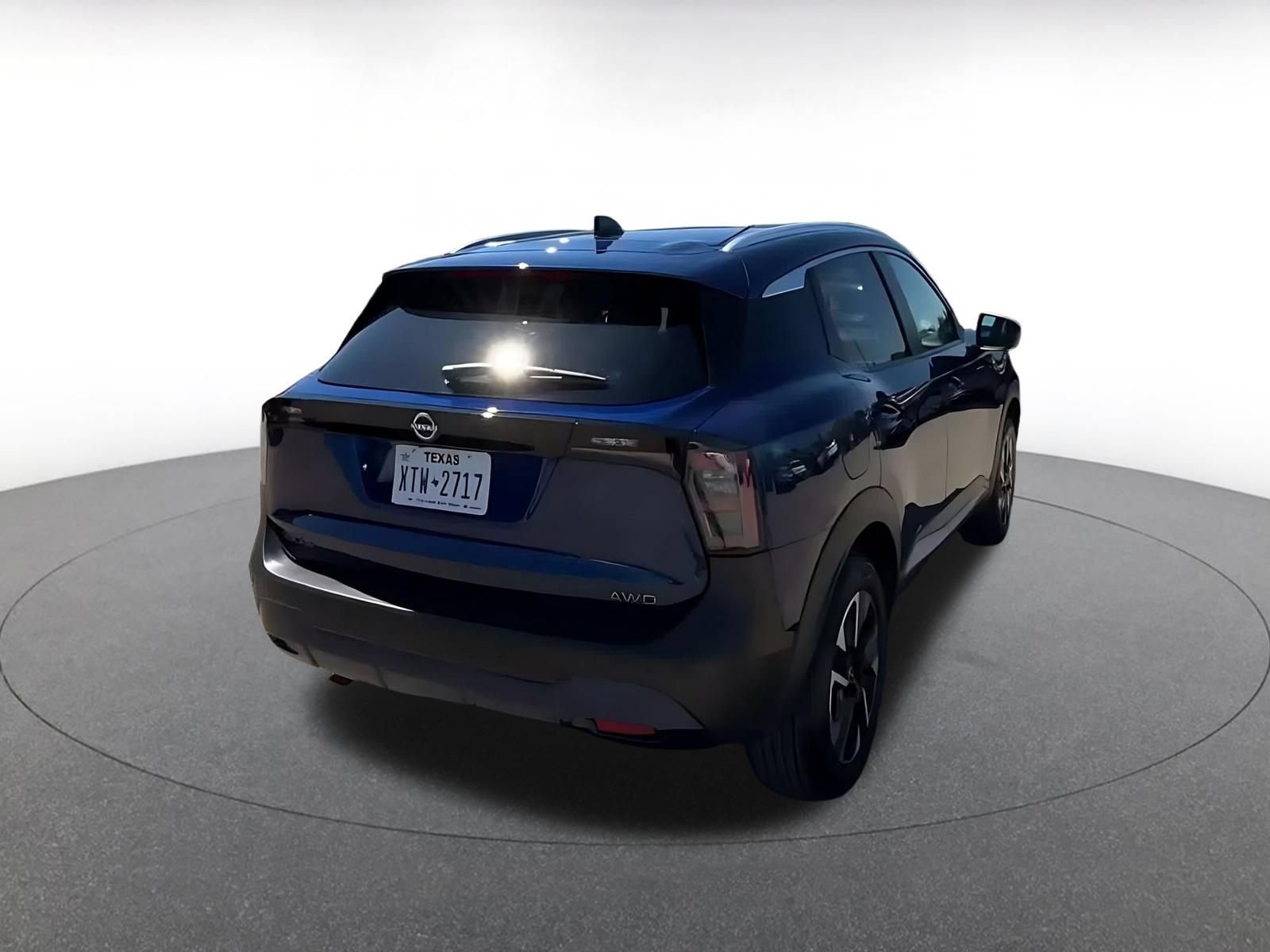 Thumbnail: 2026 Nissan Kicks - 14