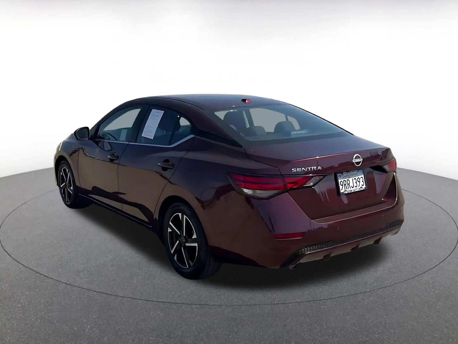 Thumbnail: 2025 Nissan Sentra - 11