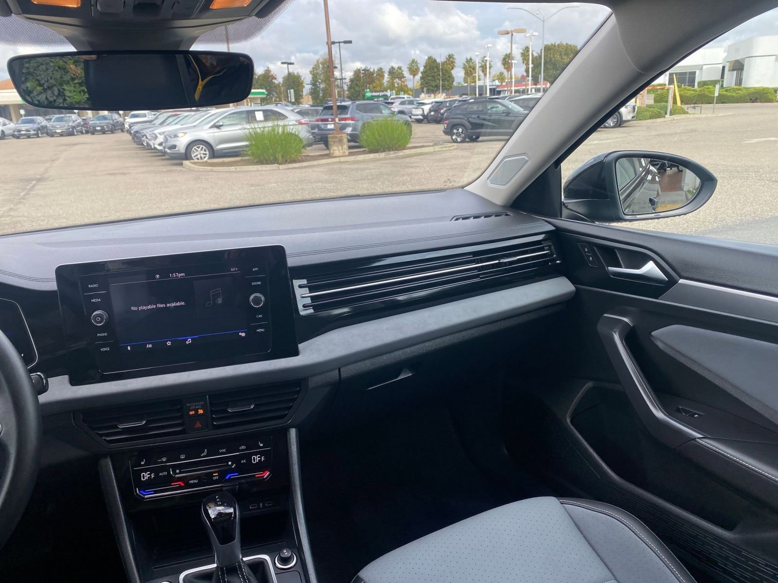 Thumbnail: 2025 Volkswagen Jetta - 35