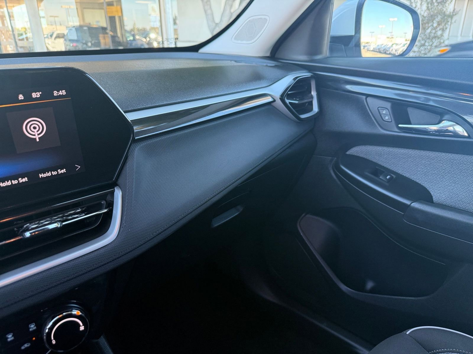 Thumbnail: 2025 Chevrolet TrailBlazer - 34