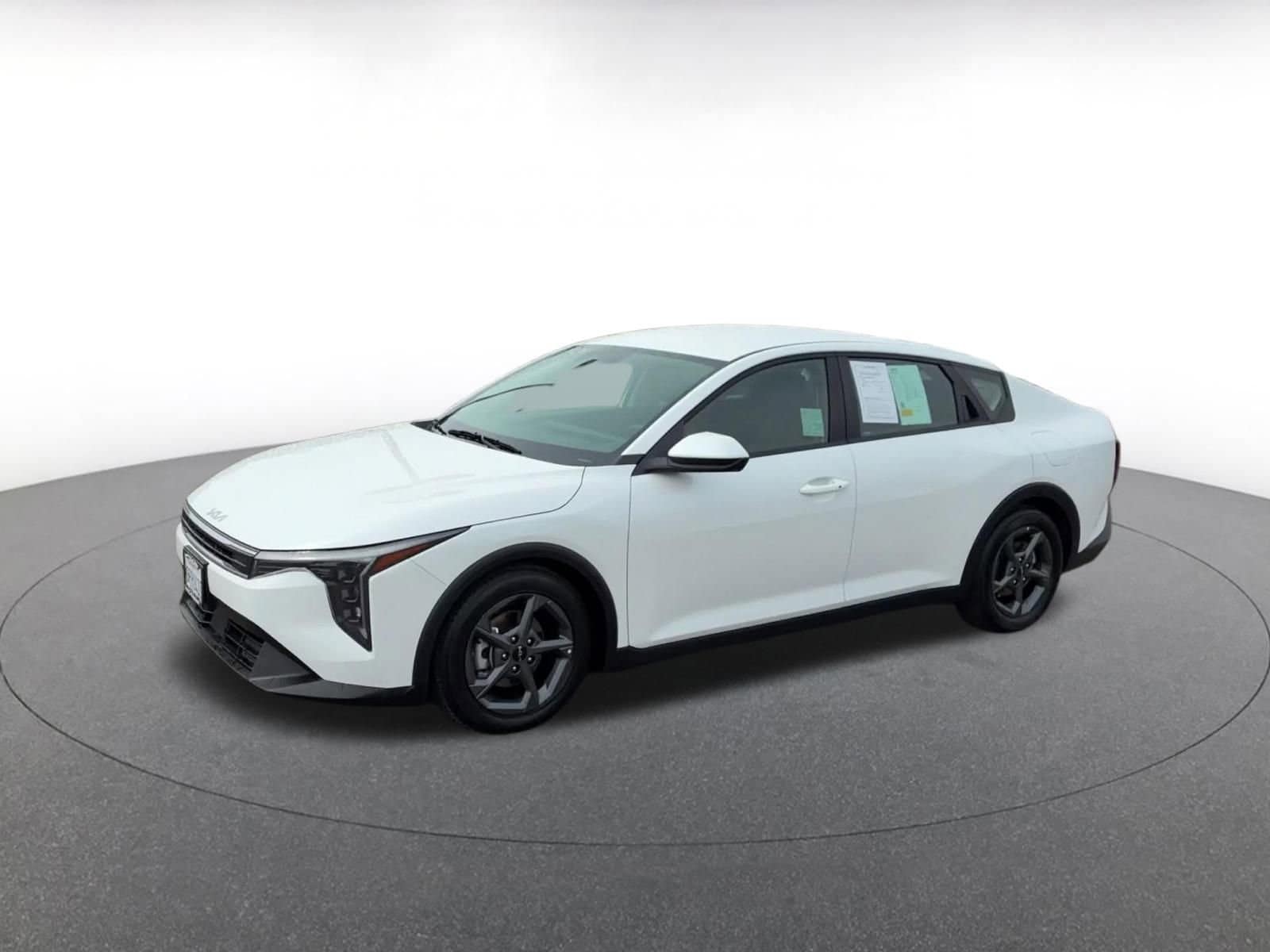 Thumbnail: 2025 Kia K4 - 8