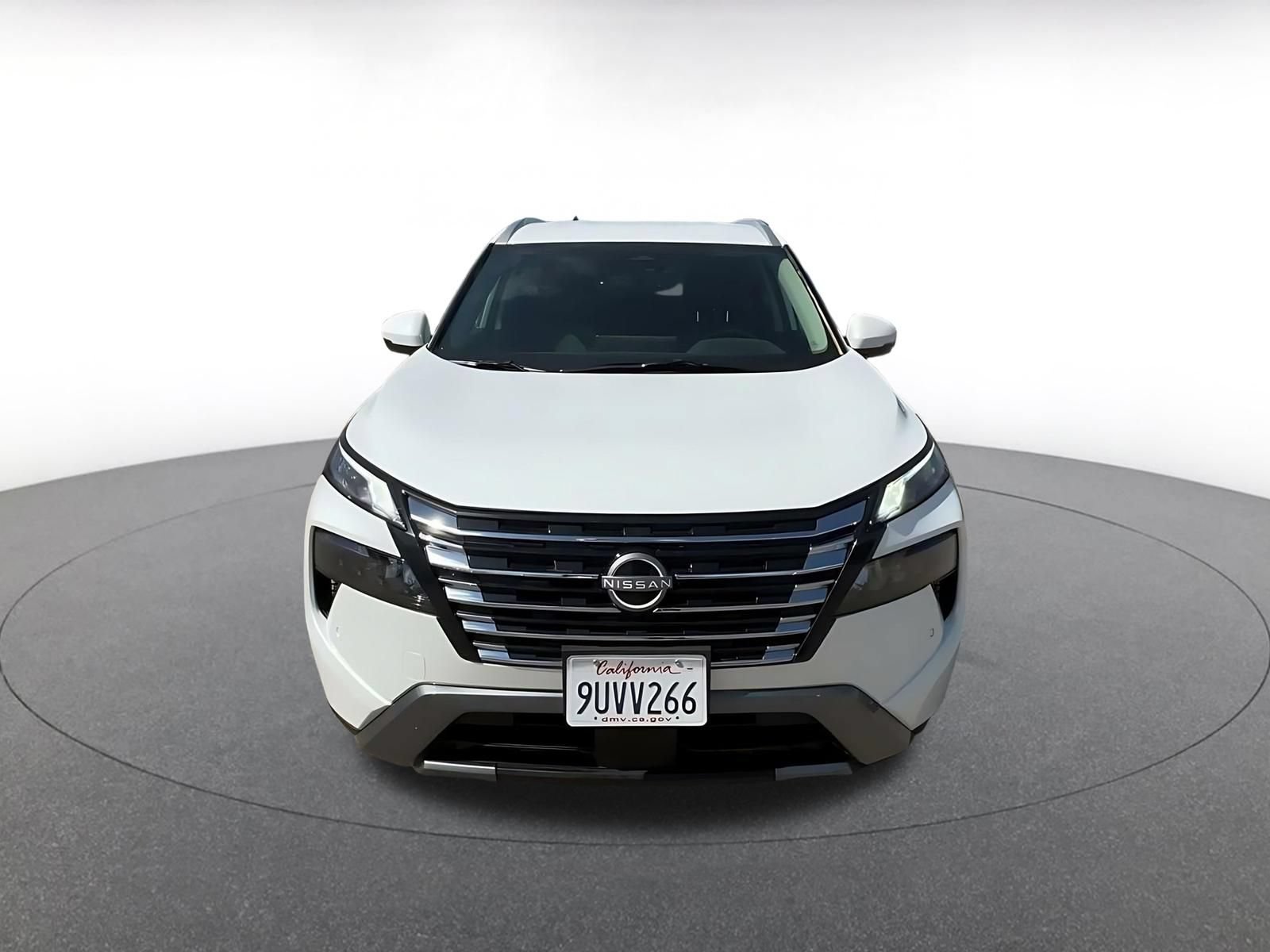 Thumbnail: 2026 Nissan Rogue - 4