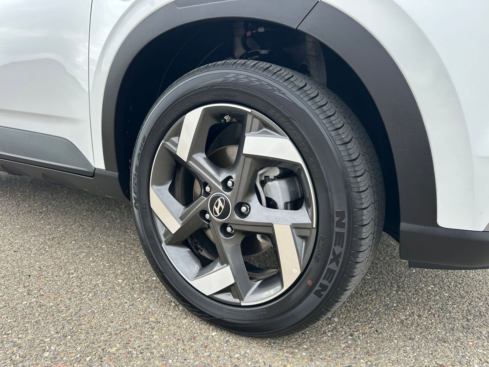 Thumbnail: 2025 Hyundai Venue - 31