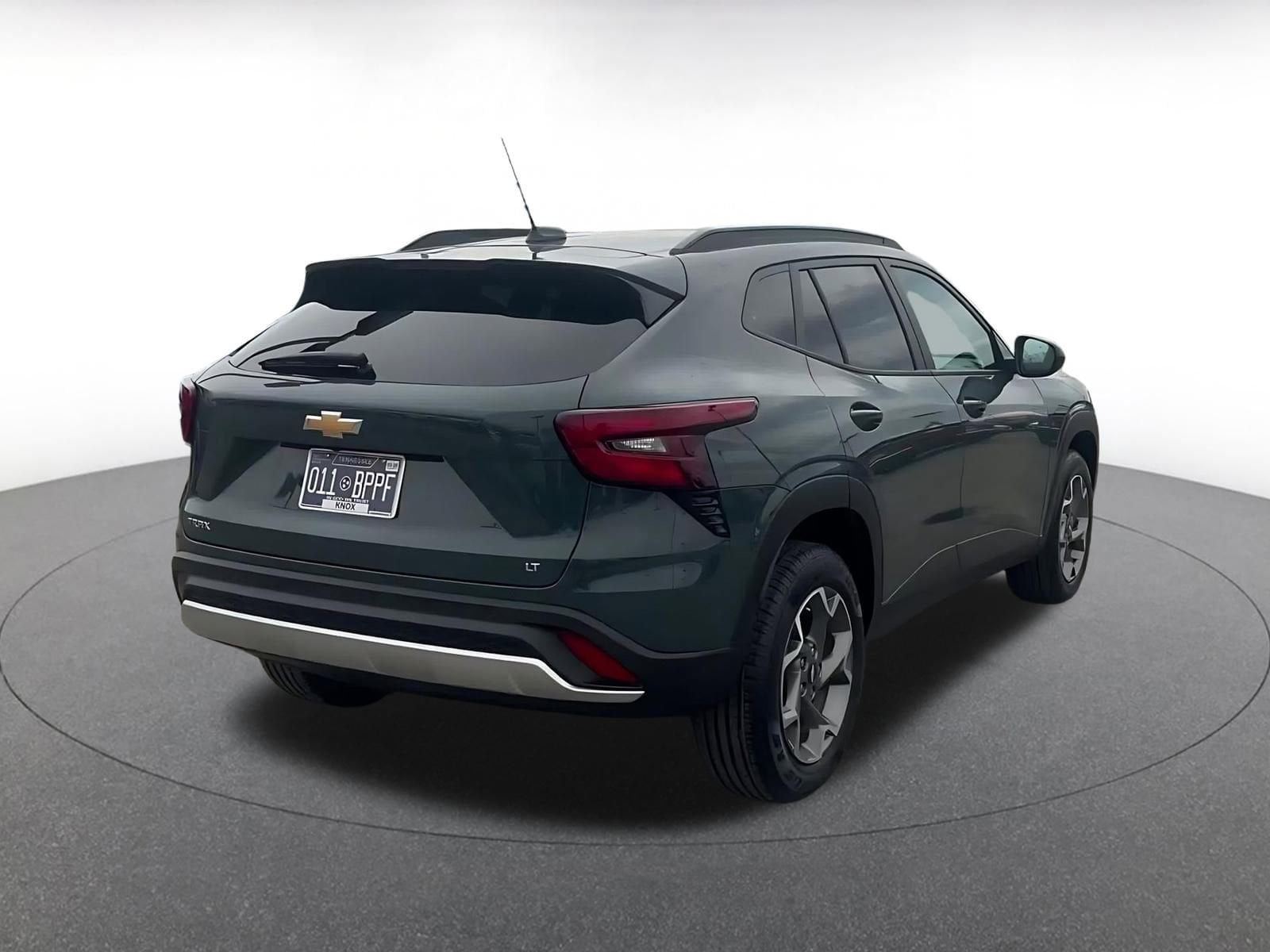 Thumbnail: 2025 Chevrolet Trax - 14