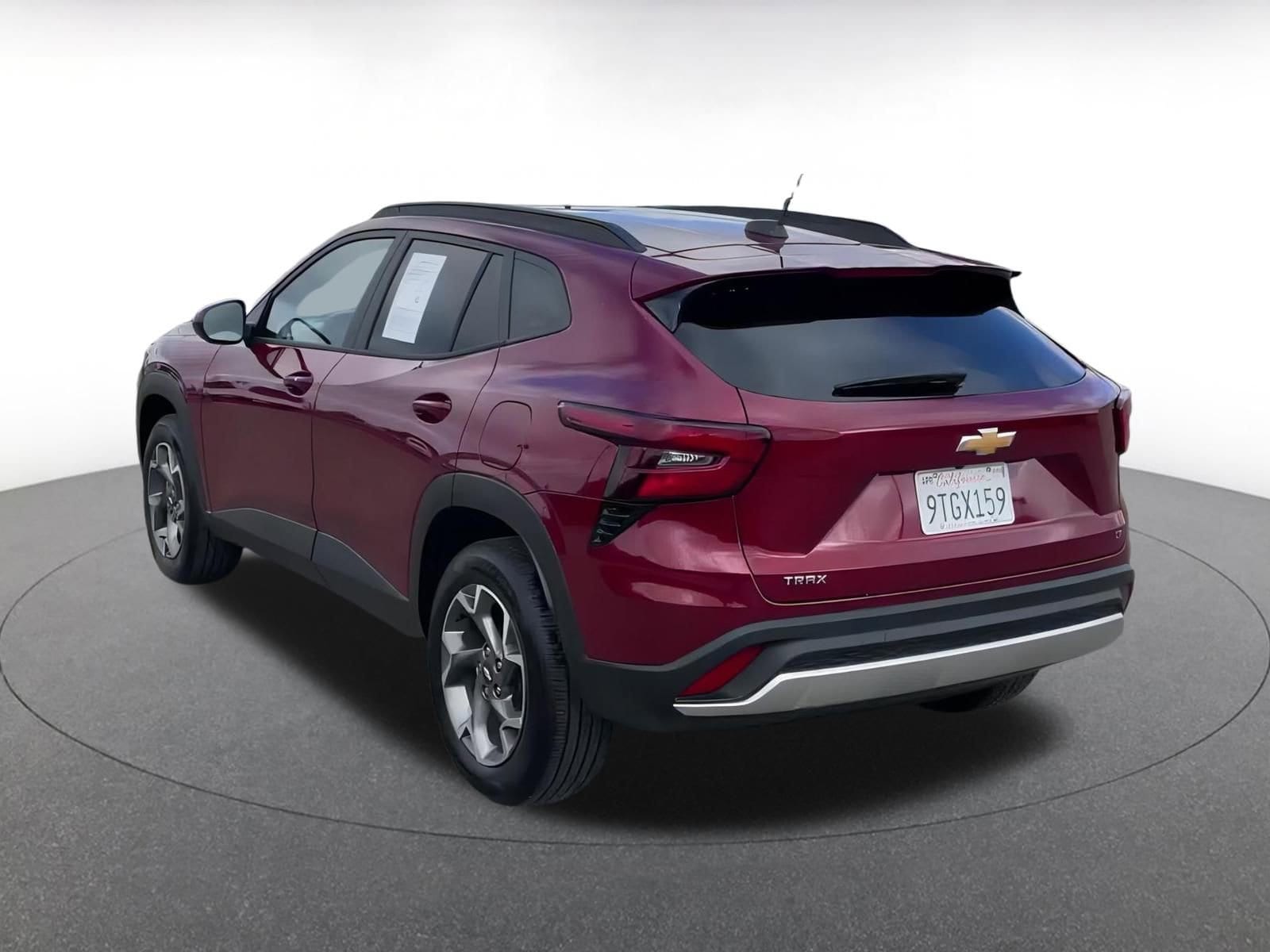 Thumbnail: 2025 Chevrolet Trax - 11