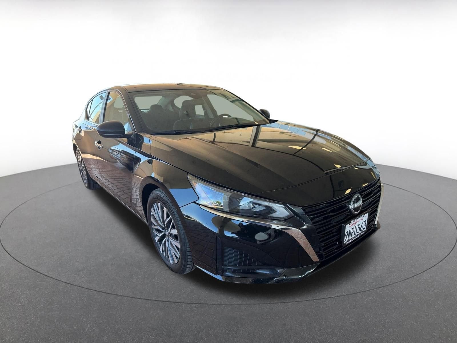 Thumbnail: 2025 Nissan Altima - 1