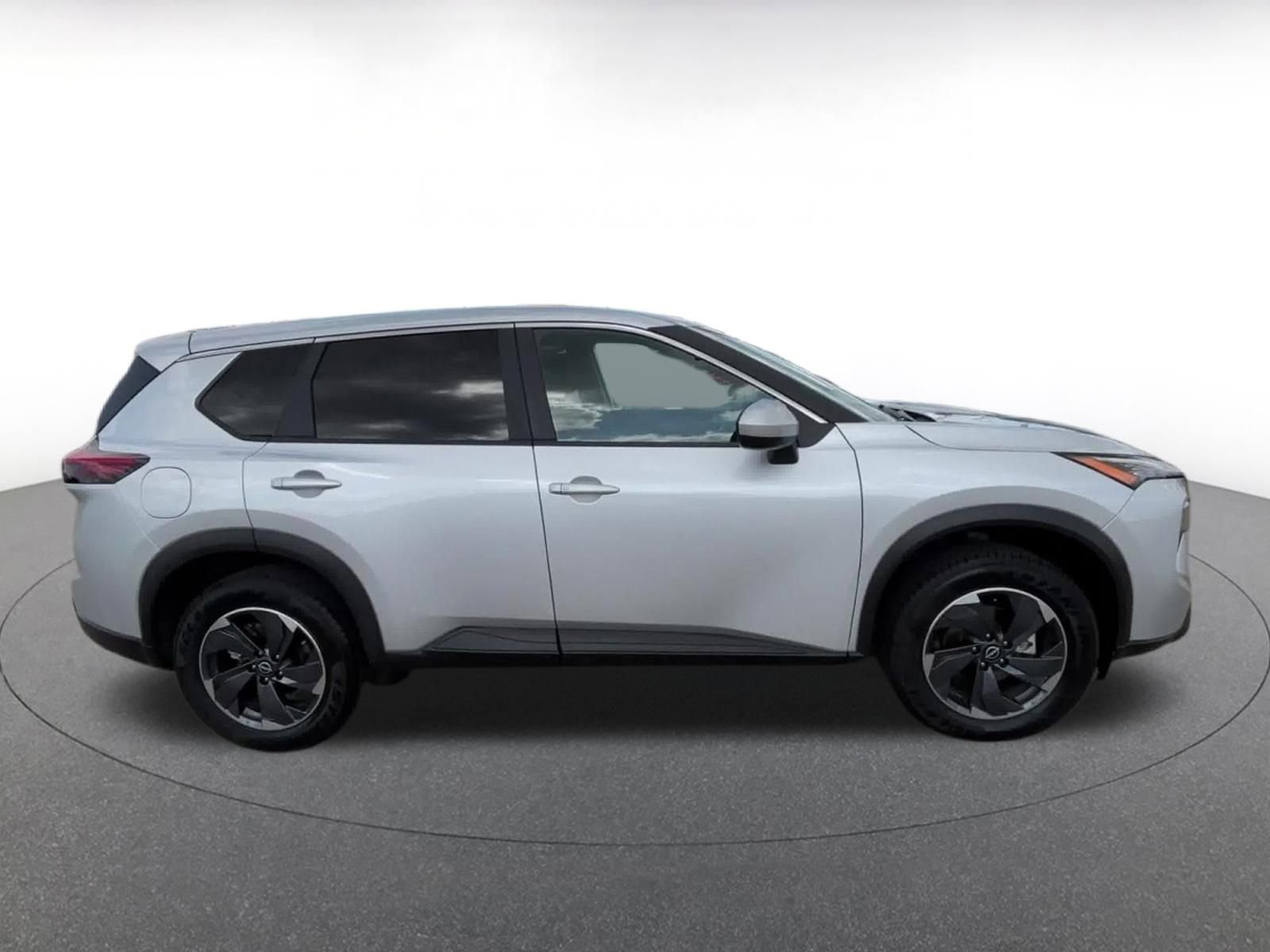 Thumbnail: 2025 Nissan Rogue - 16
