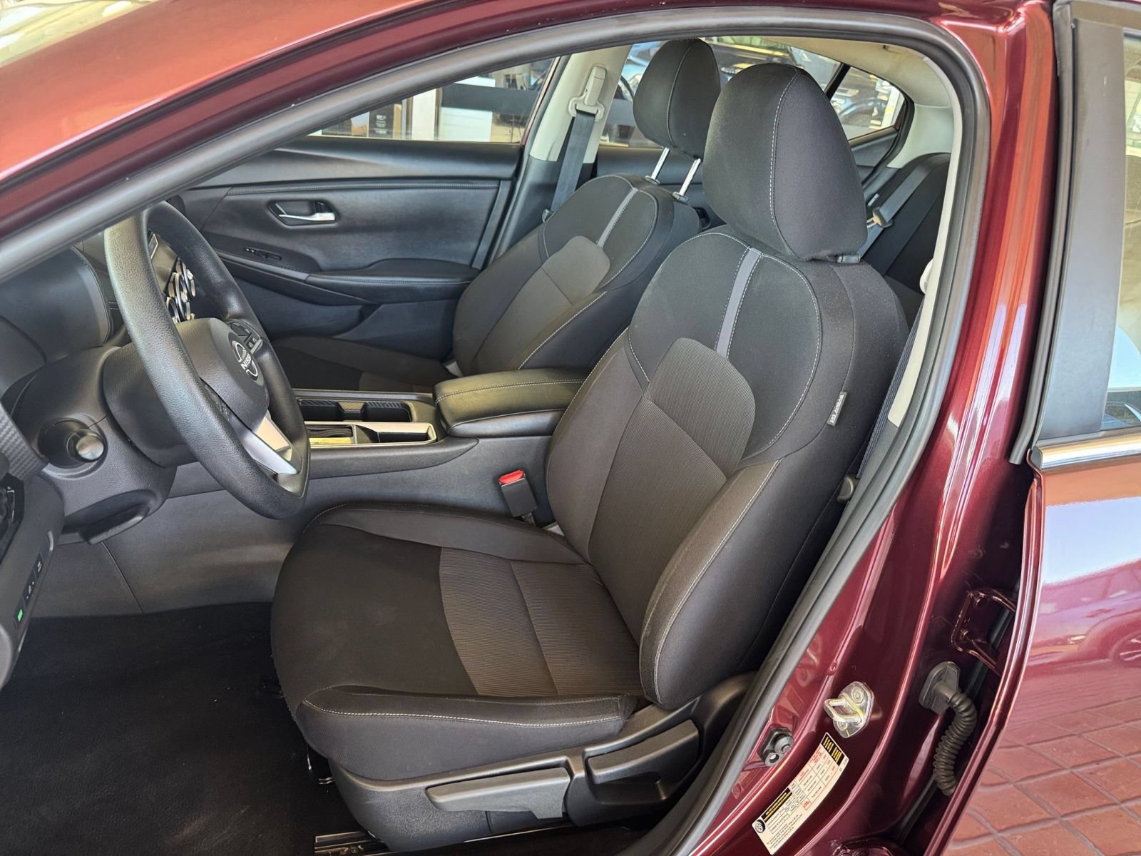 Thumbnail: 2025 Nissan Sentra - 32