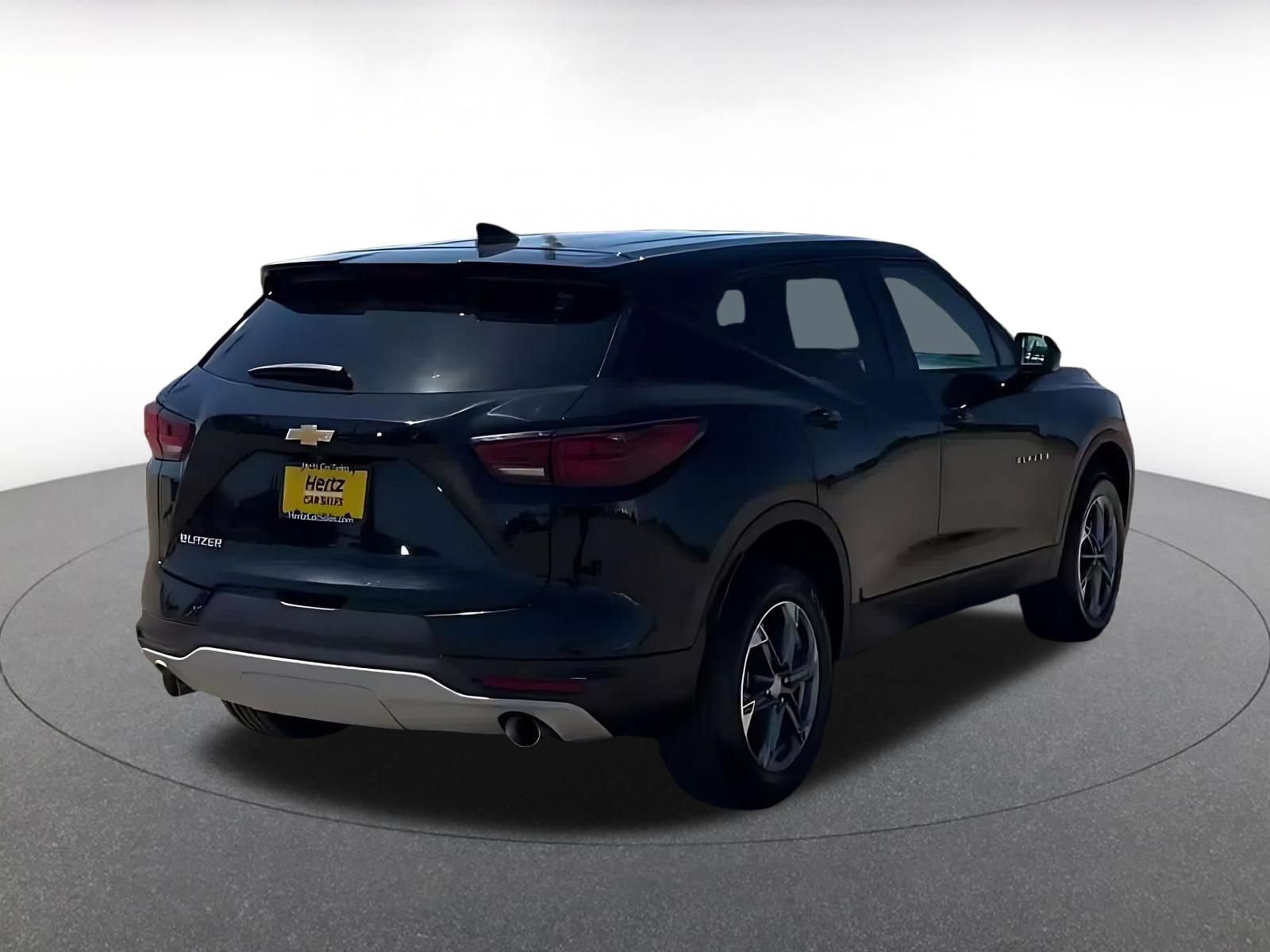 Thumbnail: 2025 Chevrolet Blazer - 11