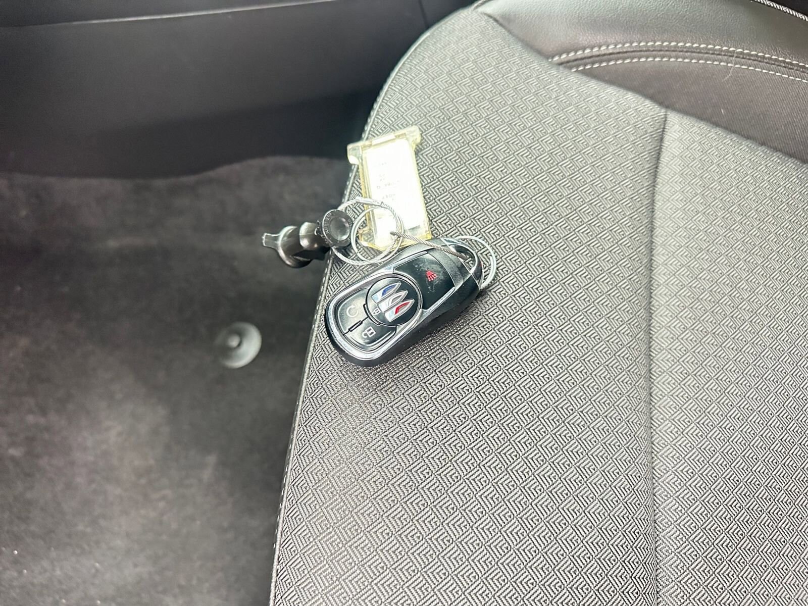 Thumbnail: 2025 Buick Encore GX - 22