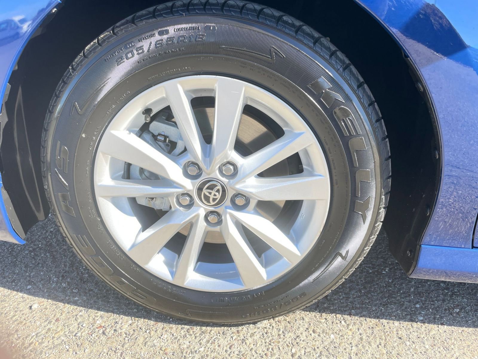 Thumbnail: 2025 Toyota Camry - 30