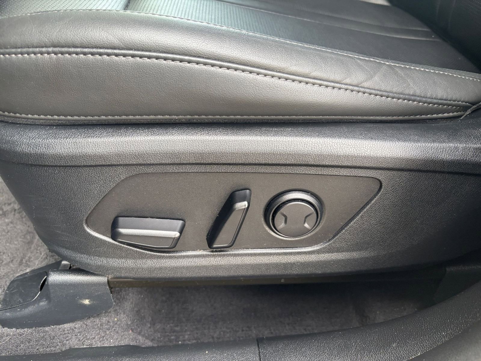 Thumbnail: 2024 Kia Sorento - 22