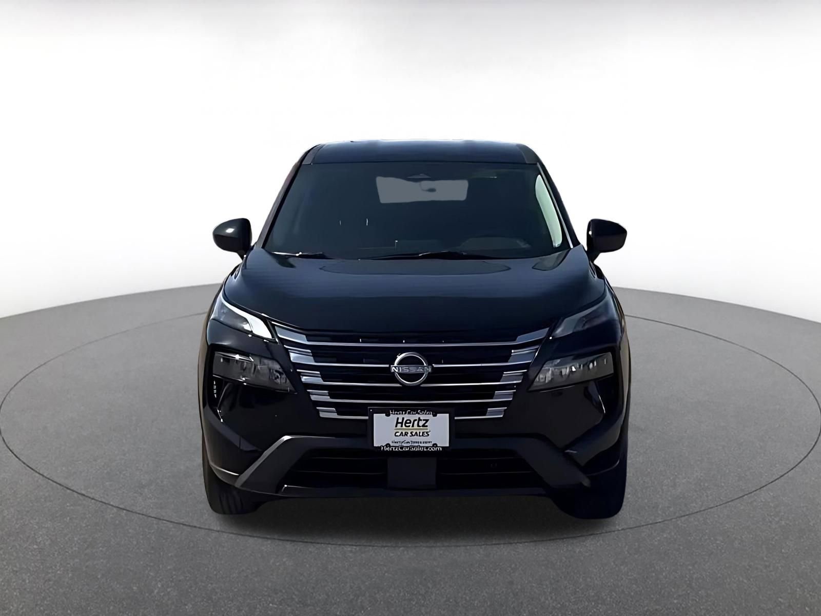 Thumbnail: 2025 Nissan Rogue - 4