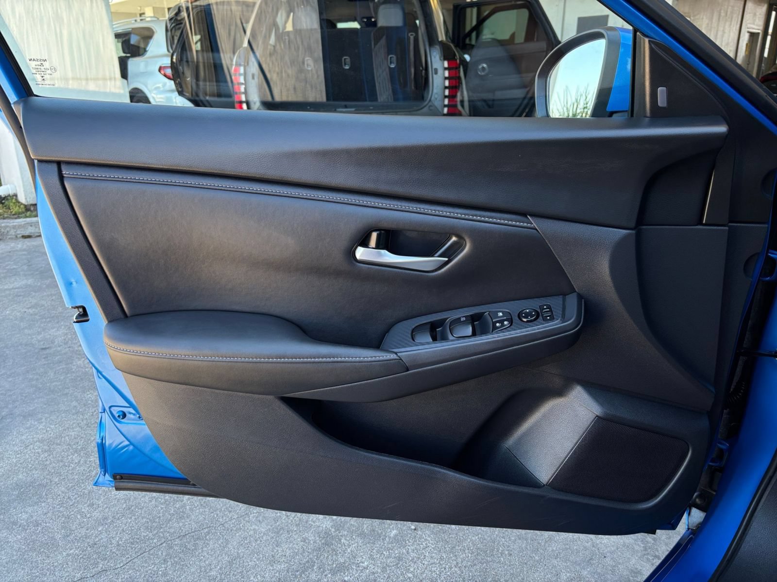 Thumbnail: 2025 Nissan Sentra - 18