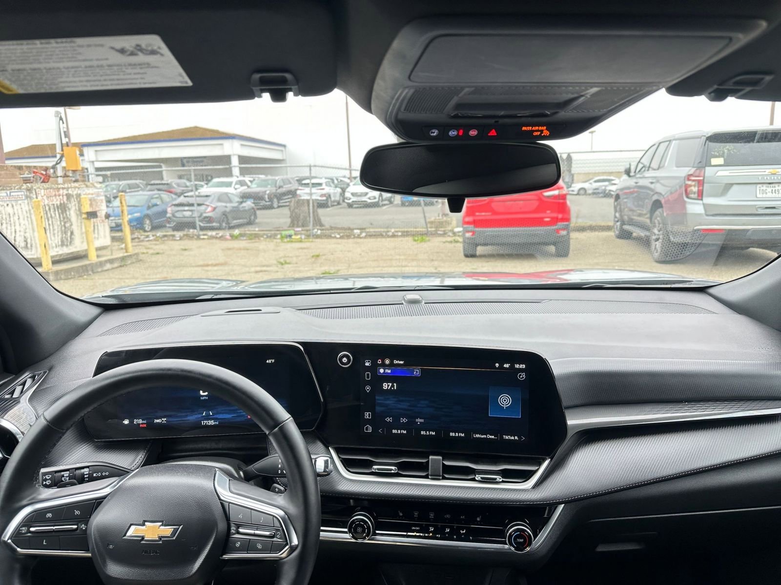 Thumbnail: 2025 Chevrolet Equinox - 33