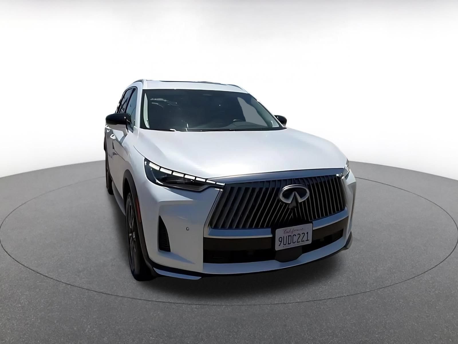Thumbnail: 2026 INFINITI QX60 - 3