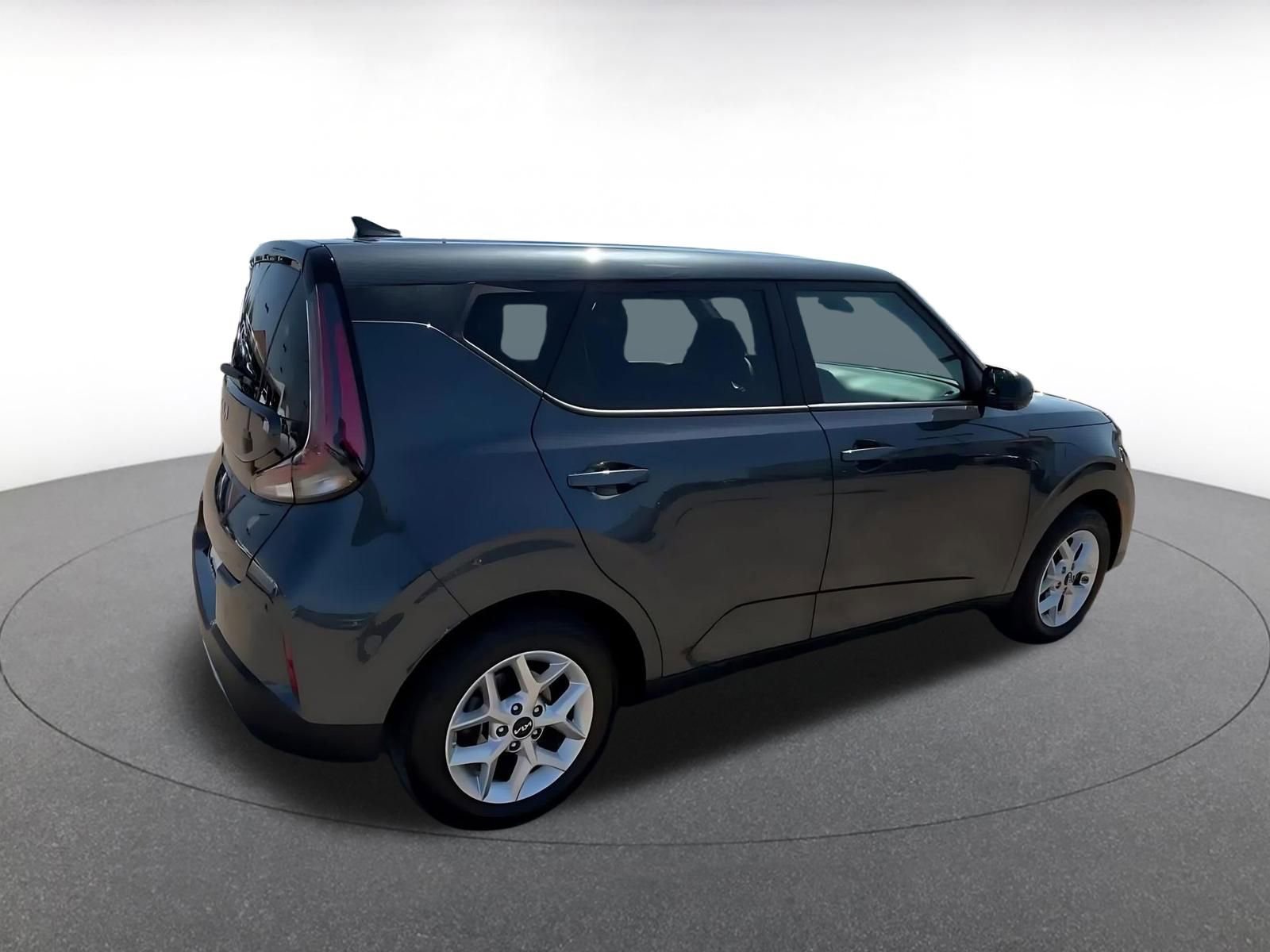 Thumbnail: 2025 Kia Soul - 15
