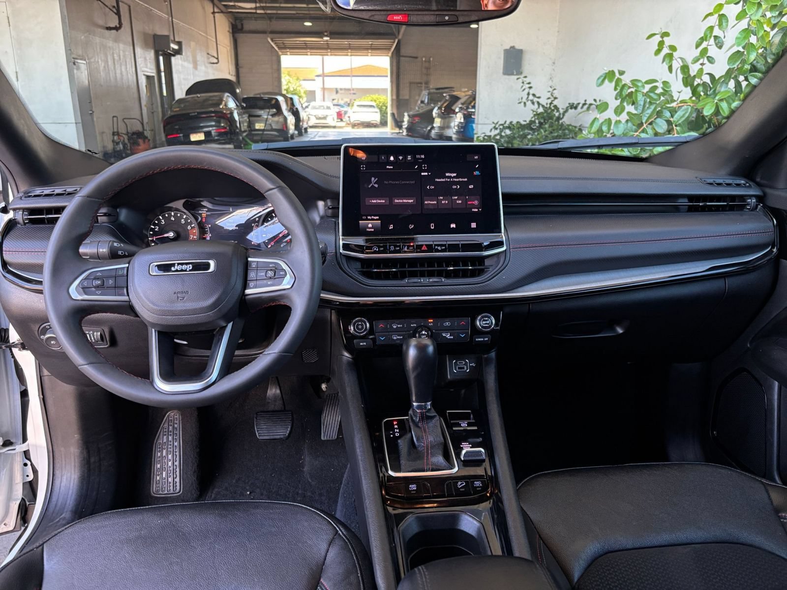 Thumbnail: 2025 Jeep Compass - 31