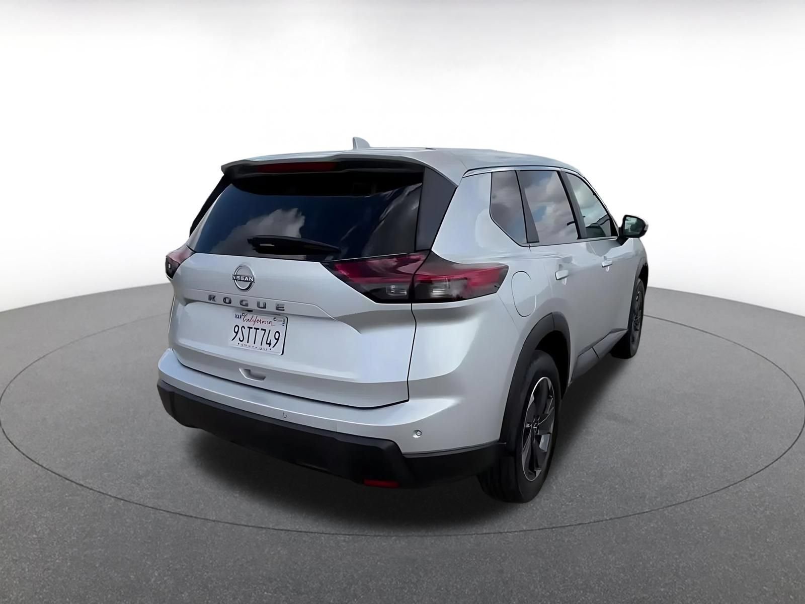 Thumbnail: 2025 Nissan Rogue - 12