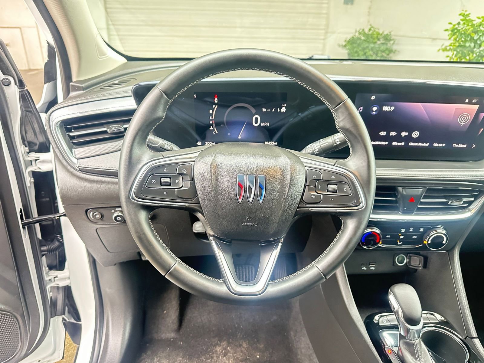 Thumbnail: 2025 Buick Encore GX - 28