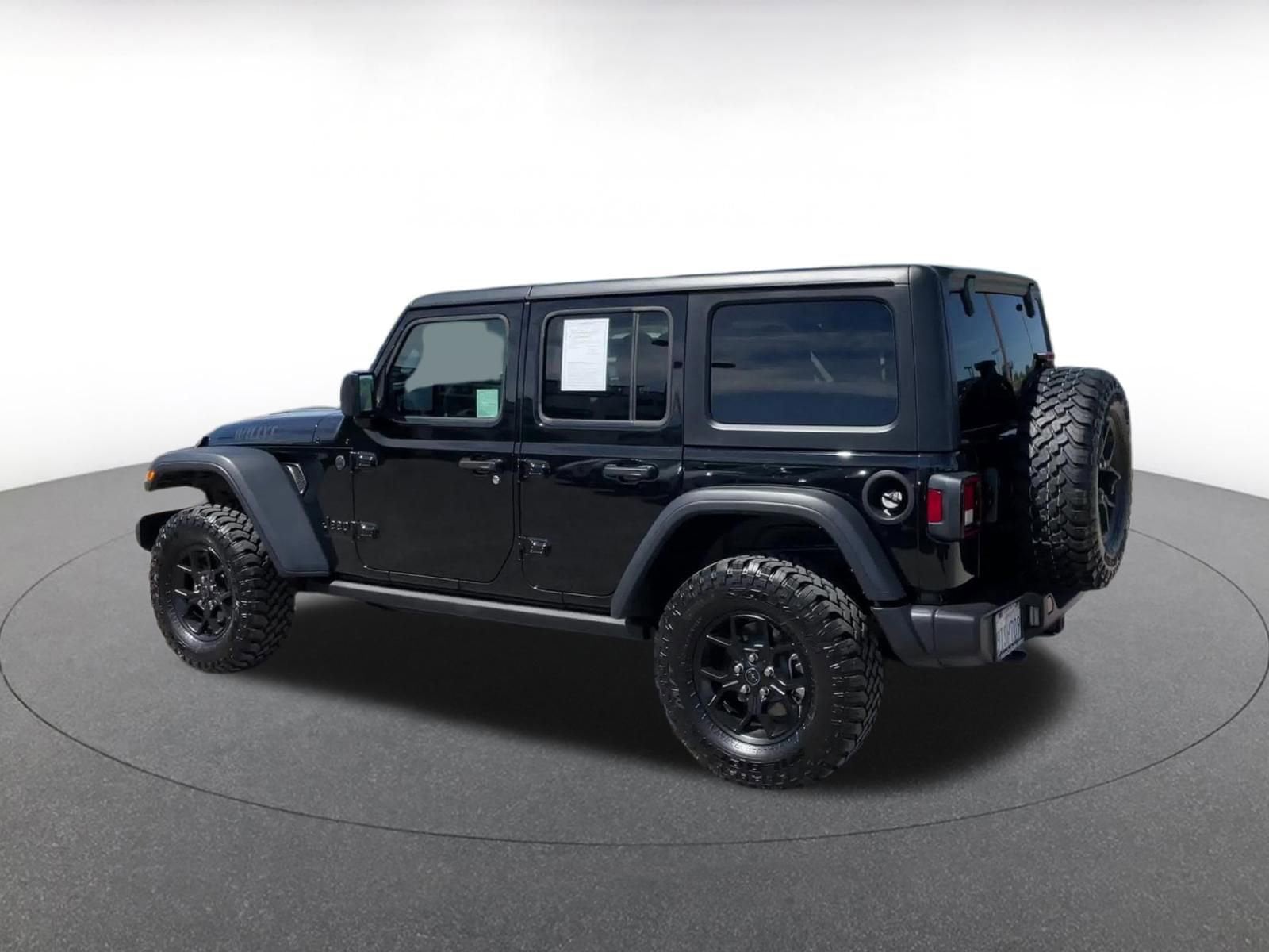 Thumbnail: 2025 Jeep Wrangler - 9