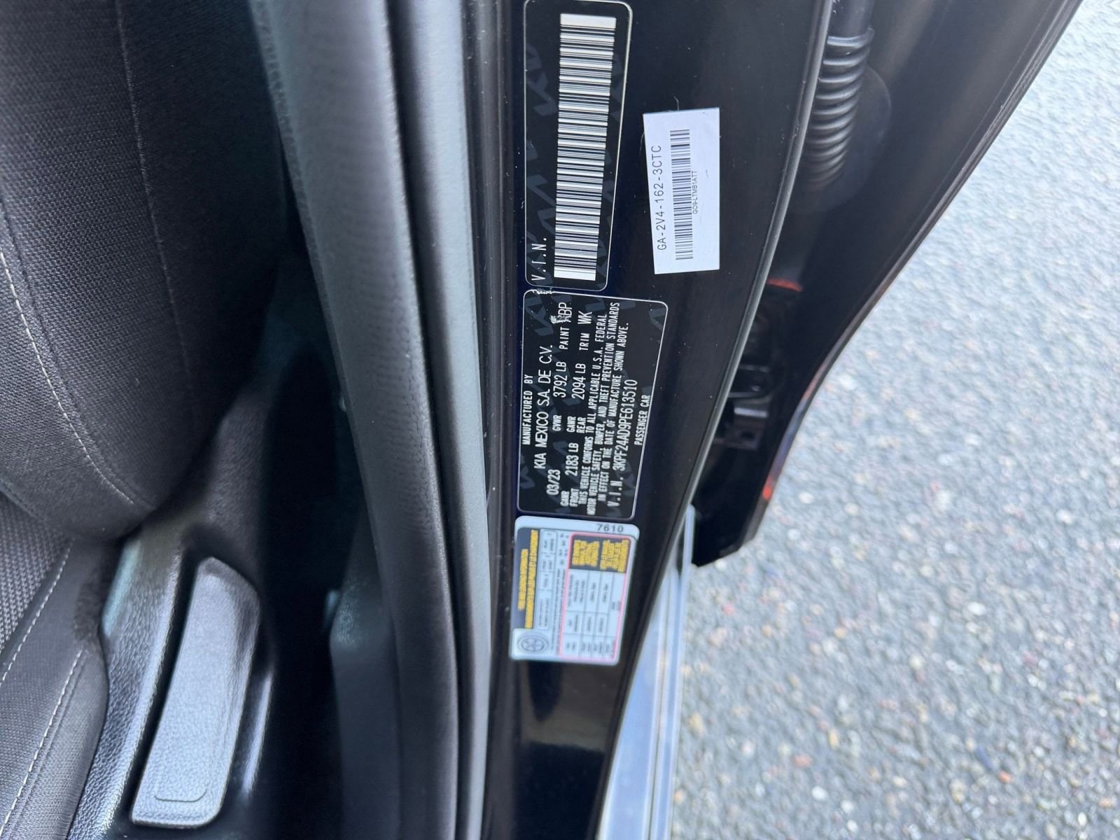 Thumbnail: 2023 Kia Forte - 29