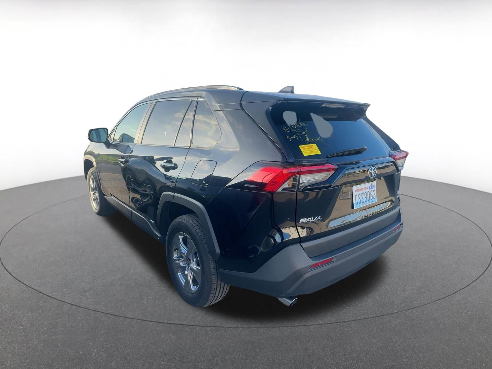 Thumbnail: 2025 Toyota RAV4 - 4