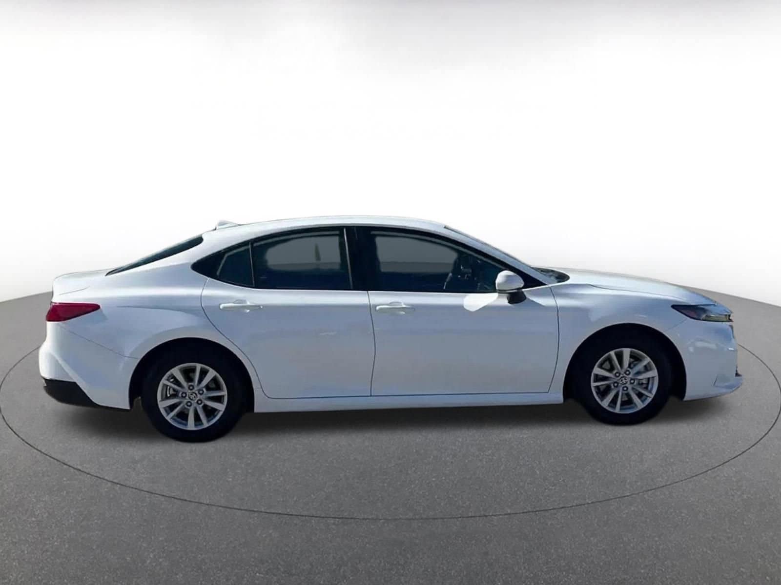 Thumbnail: 2025 Toyota Camry - 16