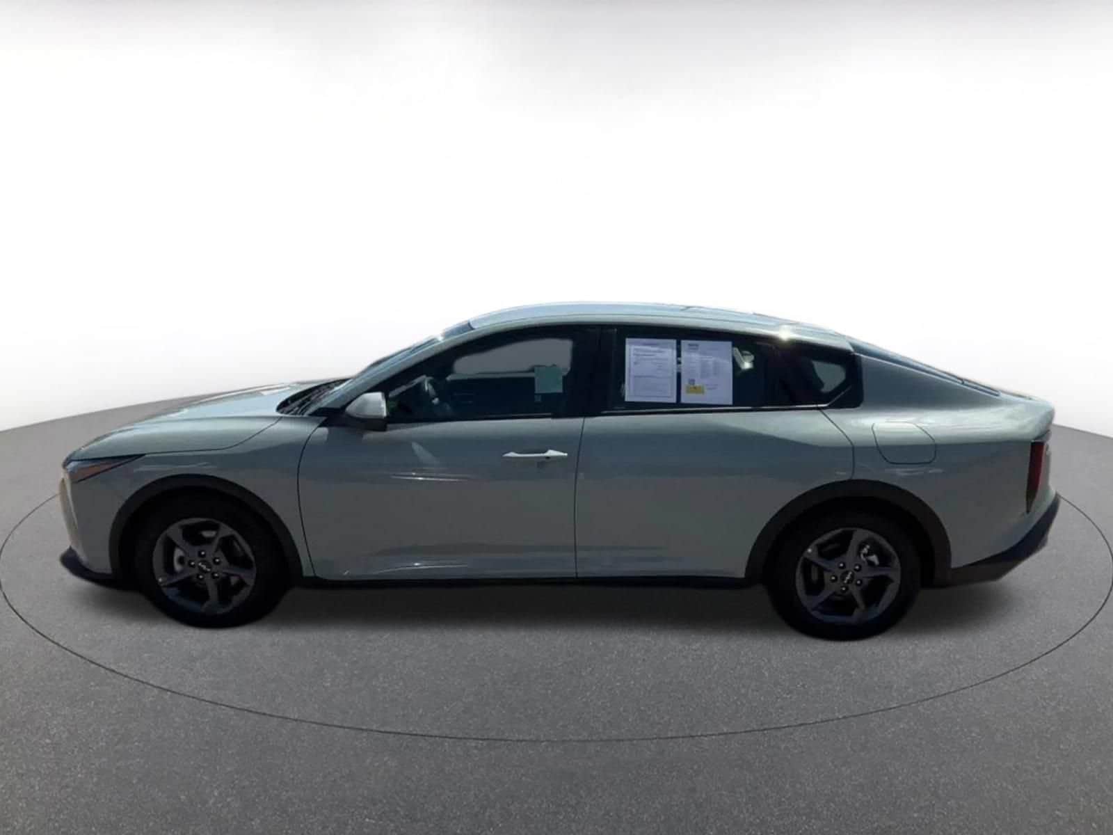 Thumbnail: 2026 Kia K4 - 9
