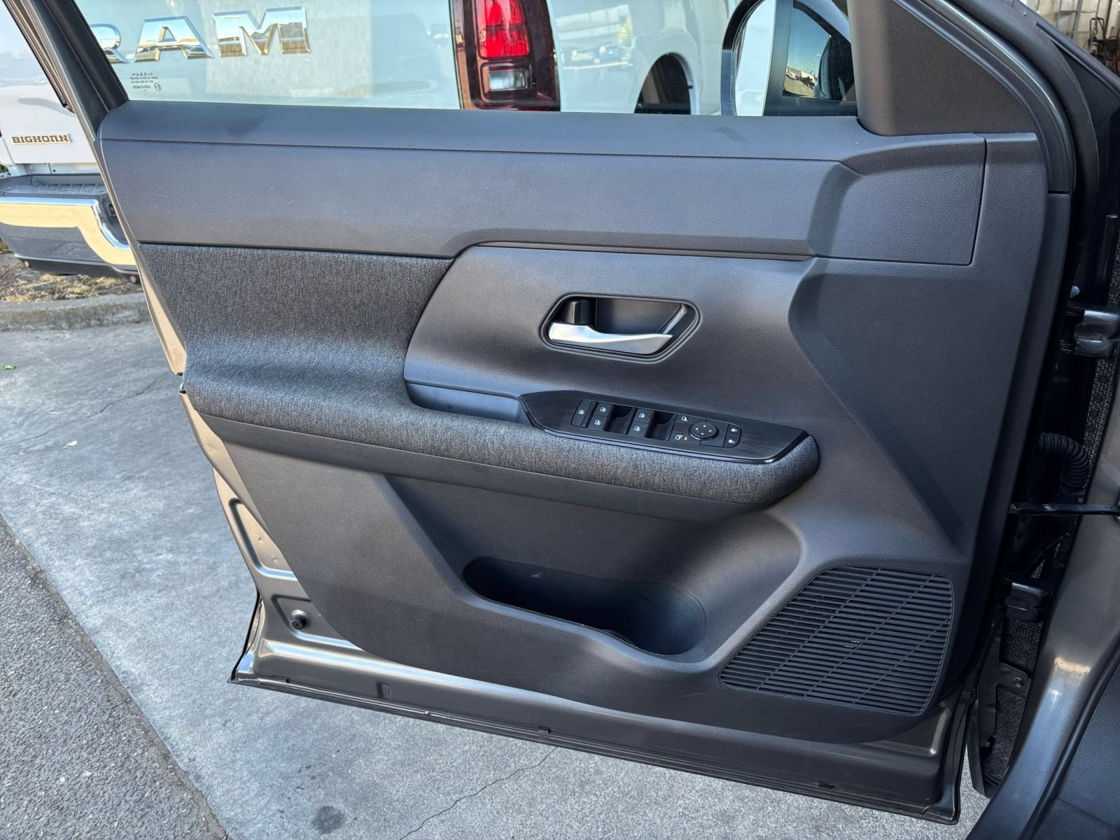 Thumbnail: 2026 Nissan Kicks - 18