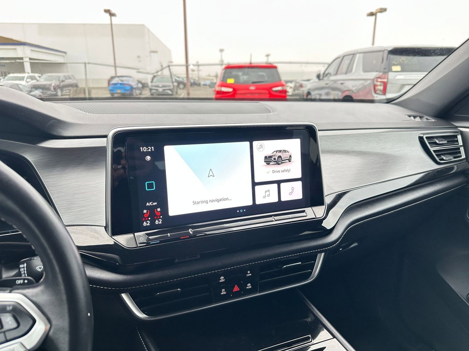 Thumbnail: 2025 Volkswagen Atlas - 21