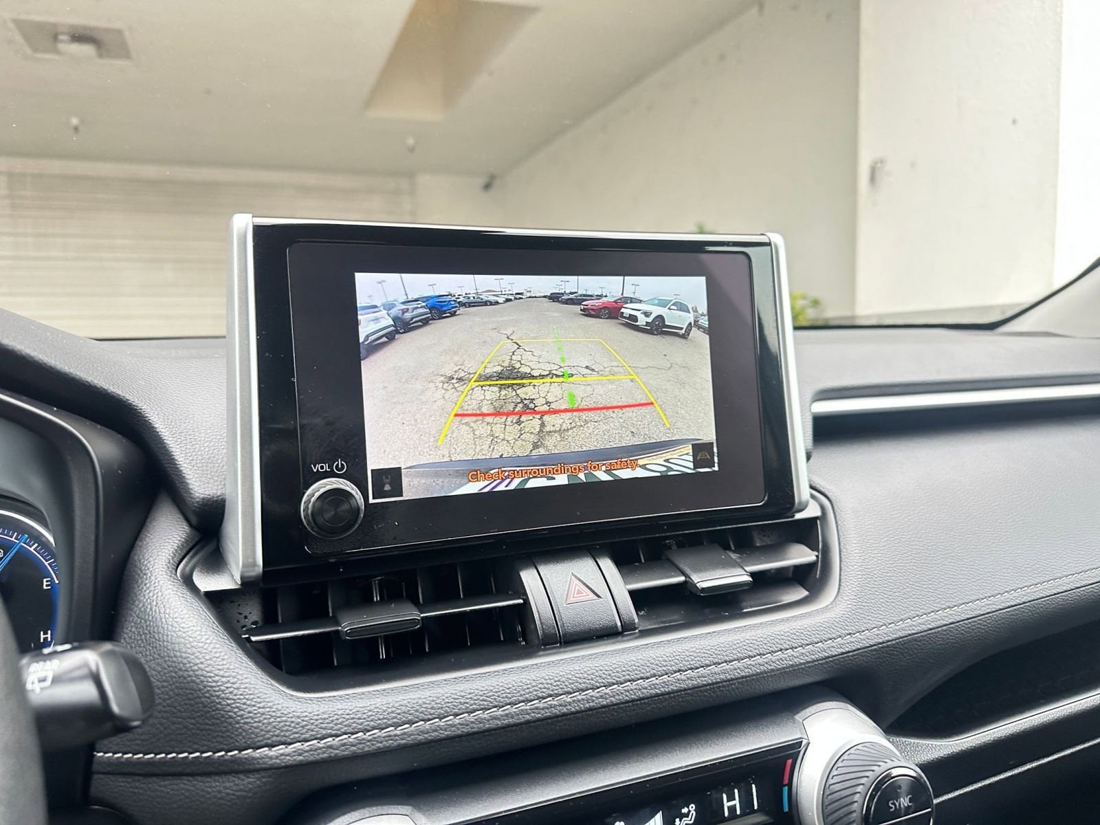 Thumbnail: 2025 Toyota RAV4 - 17