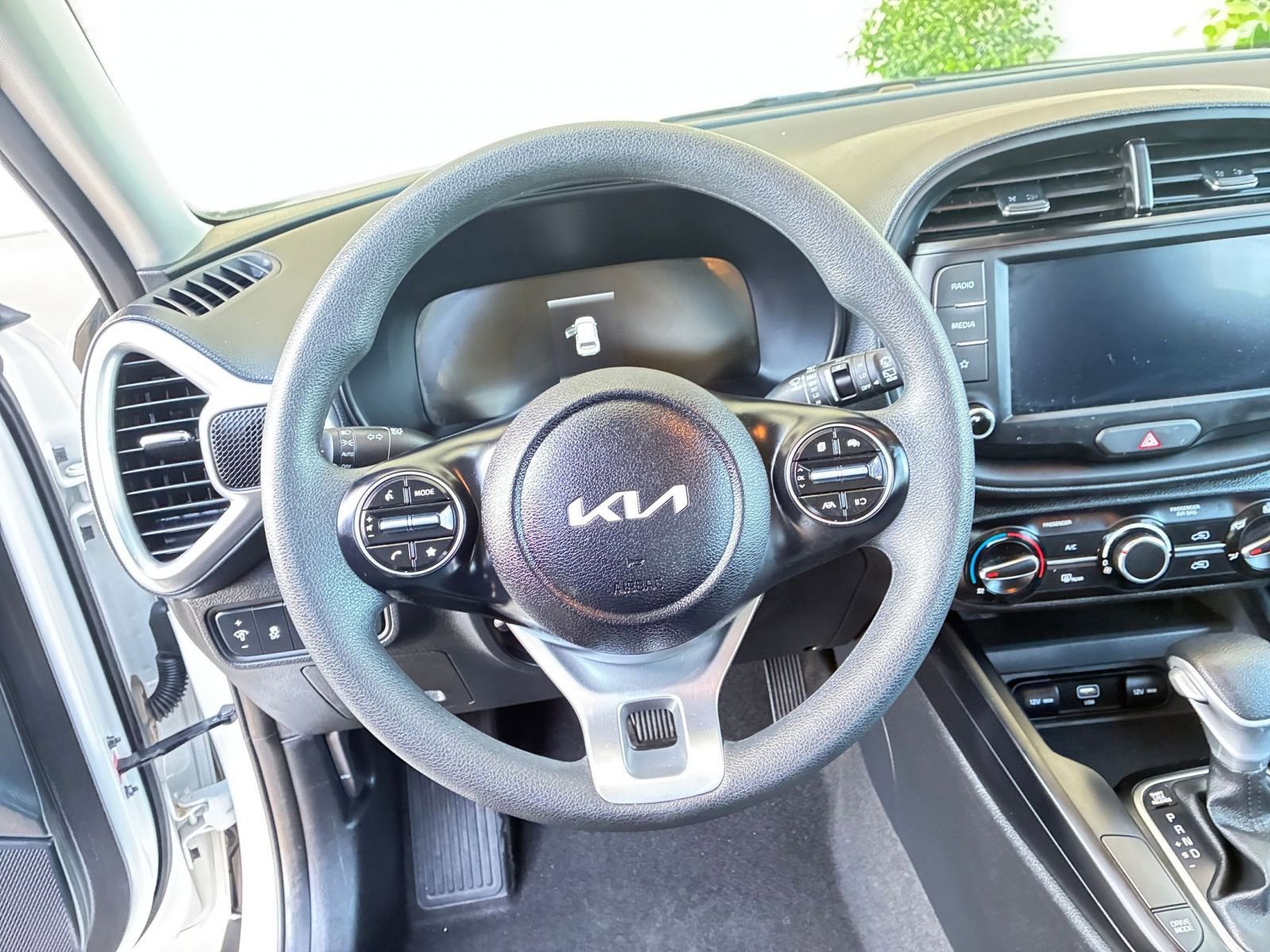 Thumbnail: 2025 Kia Soul - 27