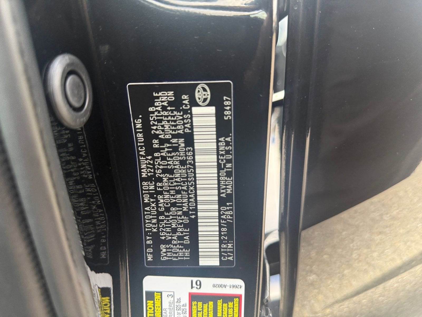 Thumbnail: 2025 Toyota Camry - 28