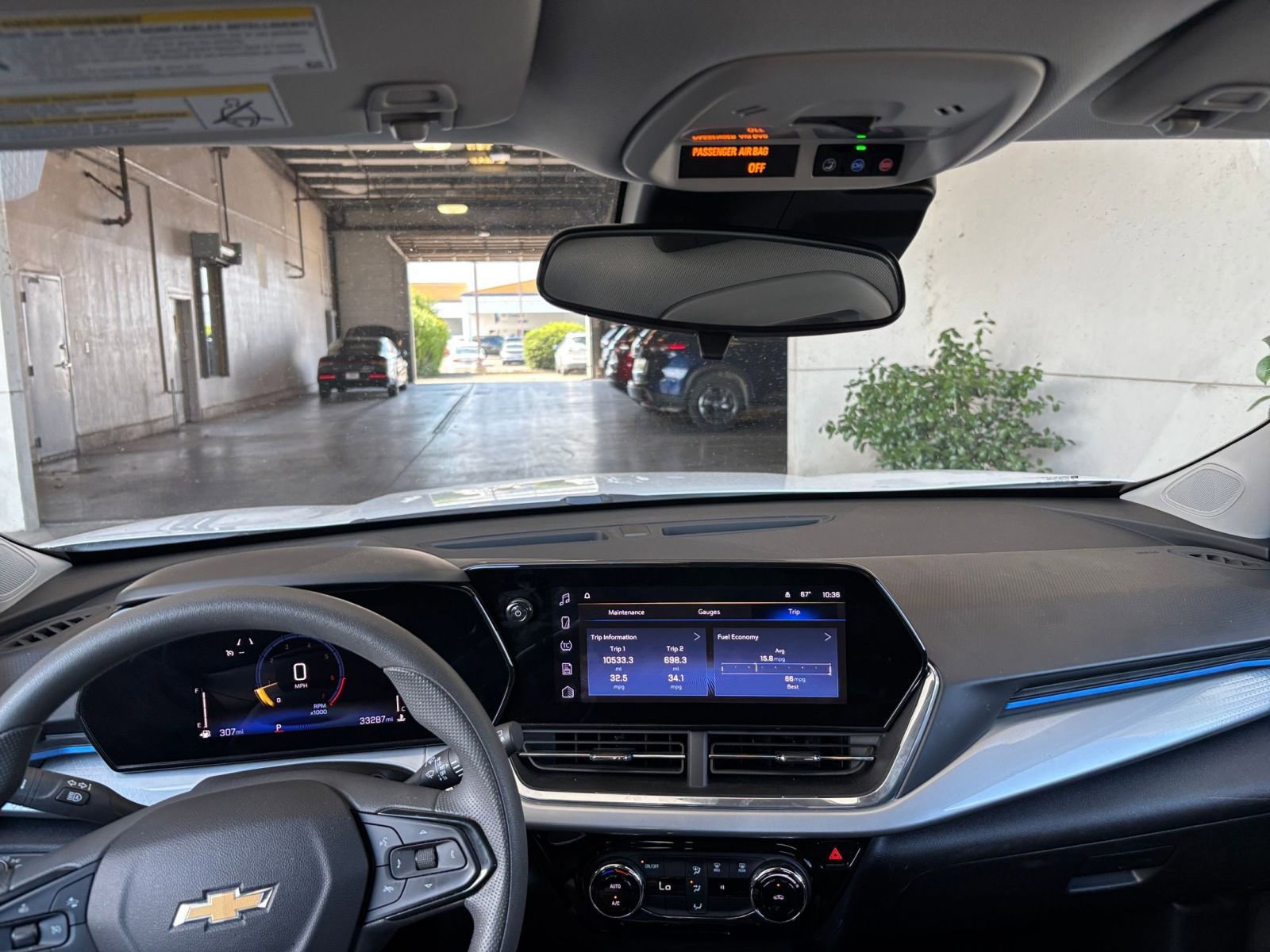 Thumbnail: 2025 Chevrolet Trax - 34