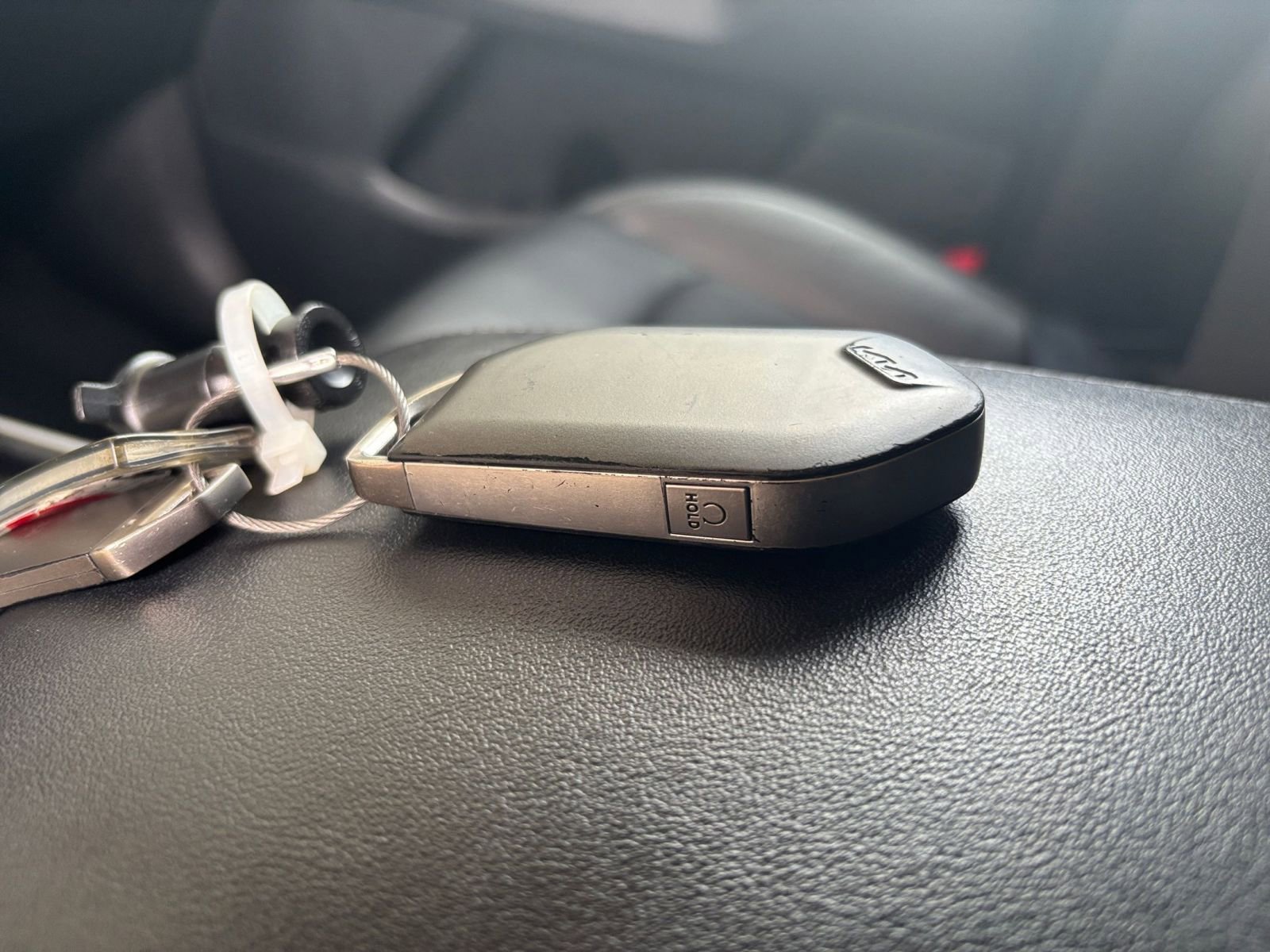 Thumbnail: 2024 Kia Sorento - 25