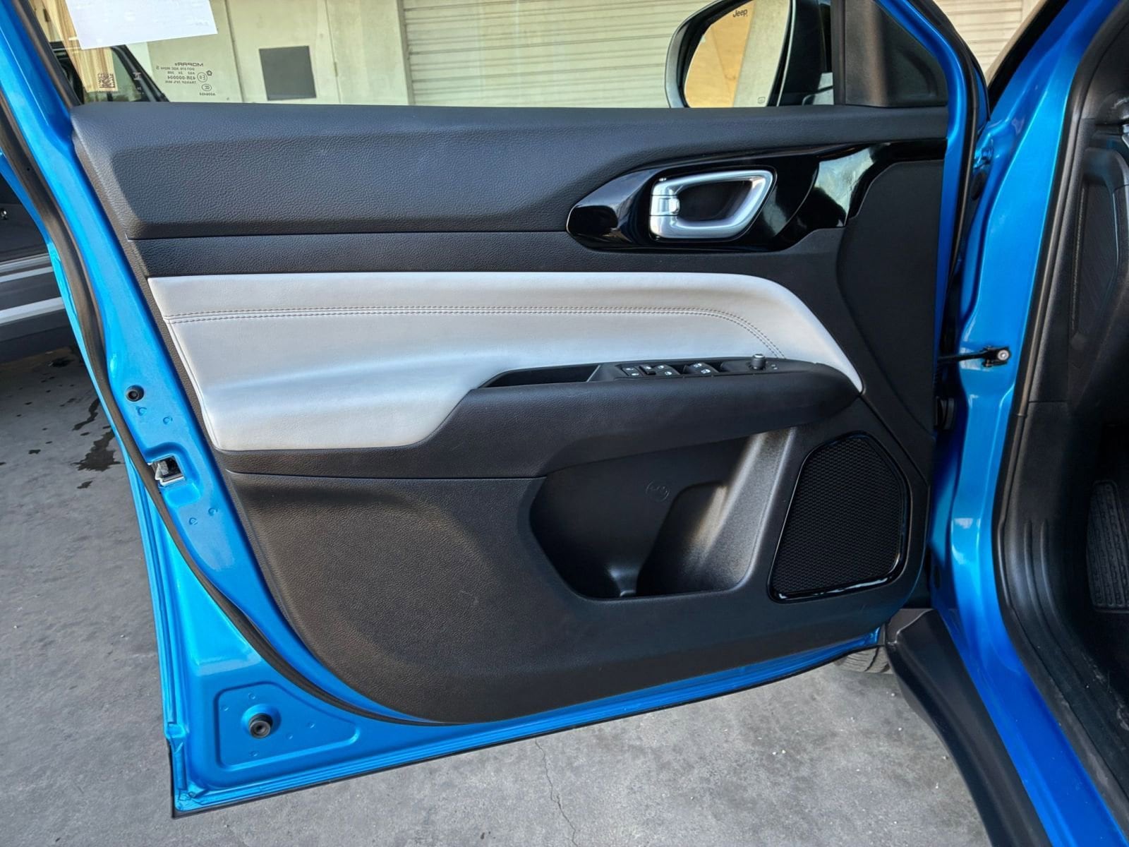 Thumbnail: 2025 Jeep Compass - 18