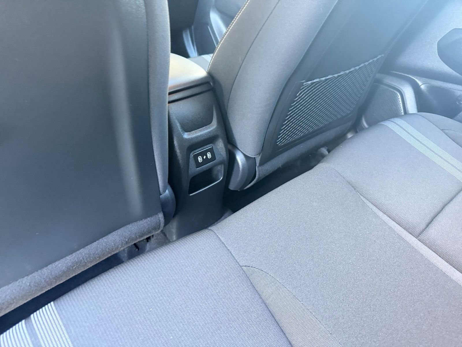 Thumbnail: 2025 Hyundai Venue - 23