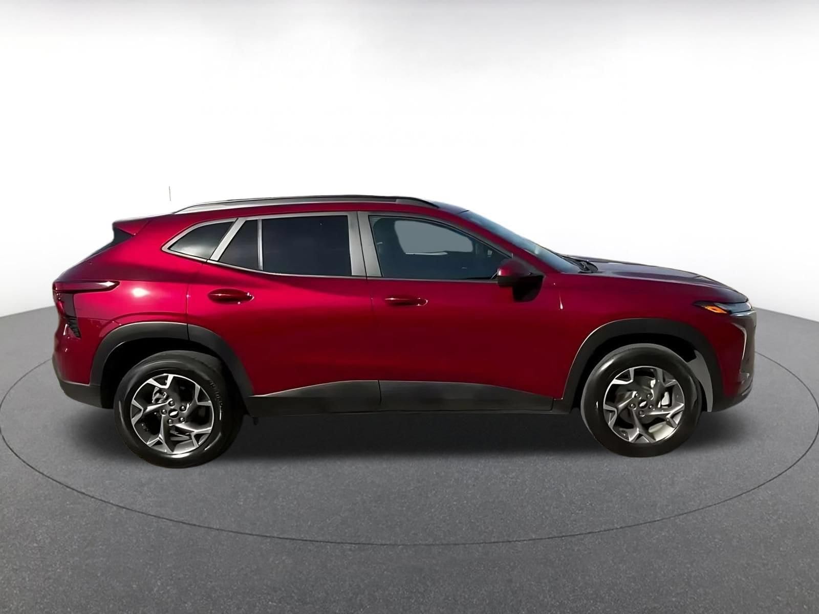 Thumbnail: 2025 Chevrolet Trax - 15